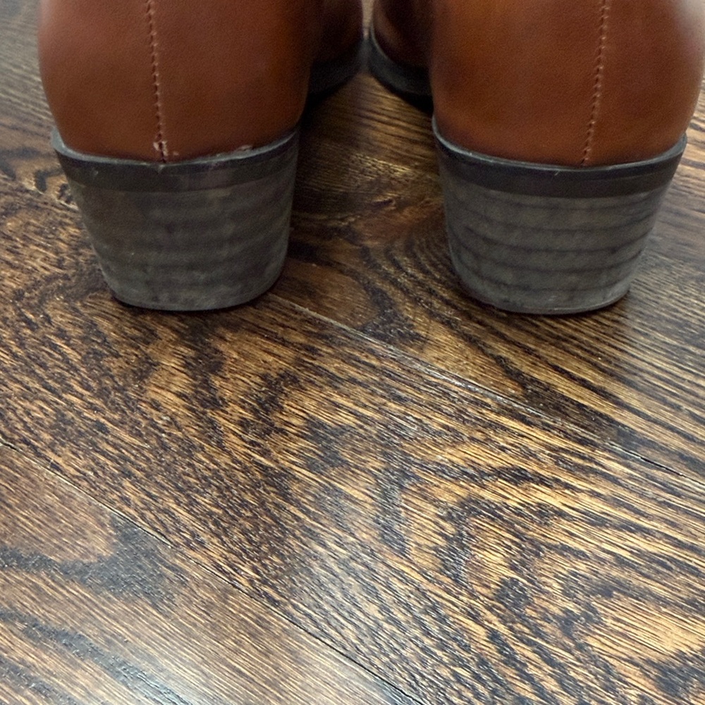 Cowboy Boots - Picture 11 of 13